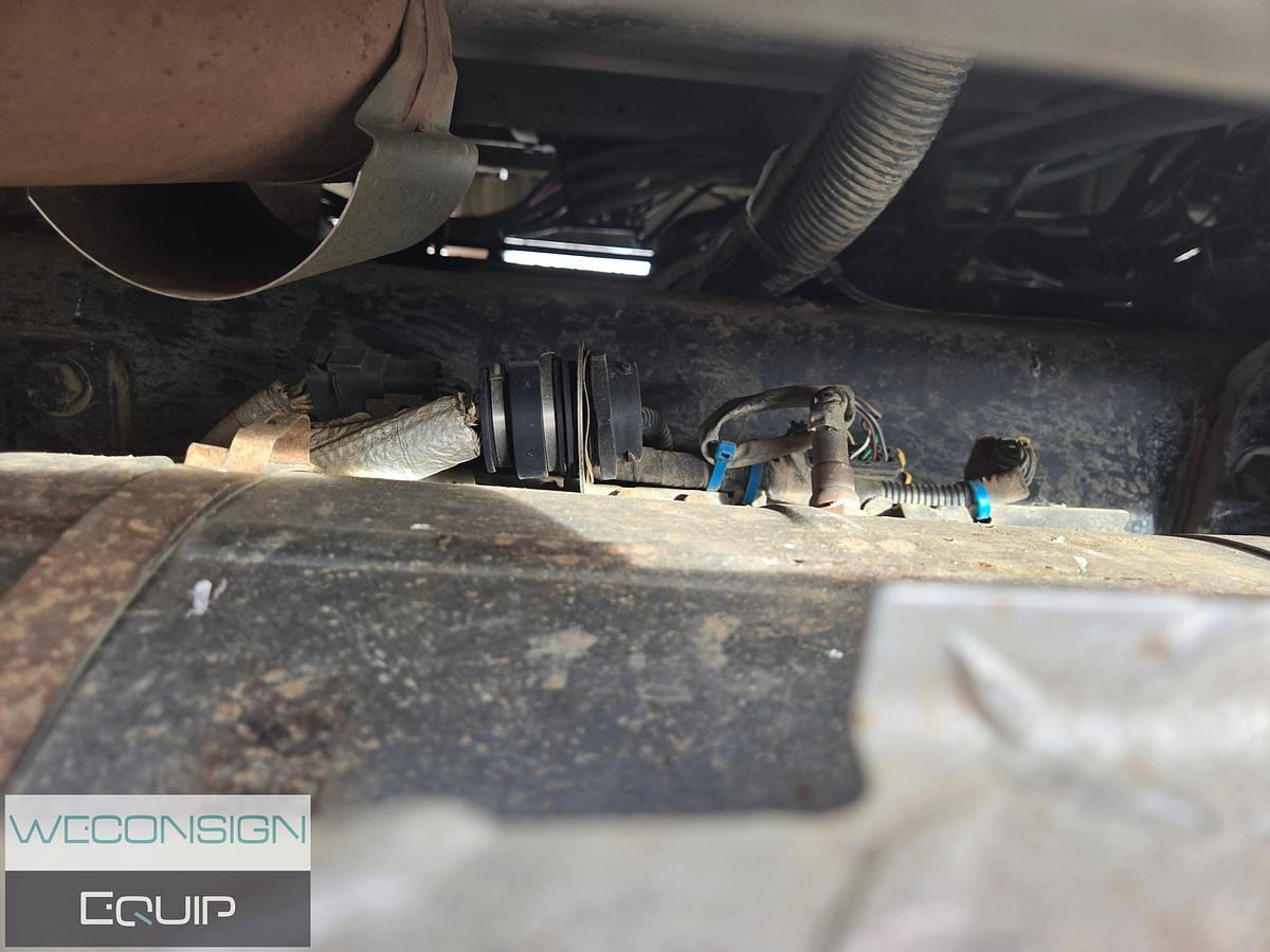 Used 2013 Kenworth T800 Winch Truck