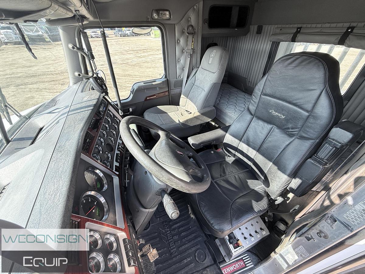 Used 2007 Kenworth T800 Wet Kit Tractor