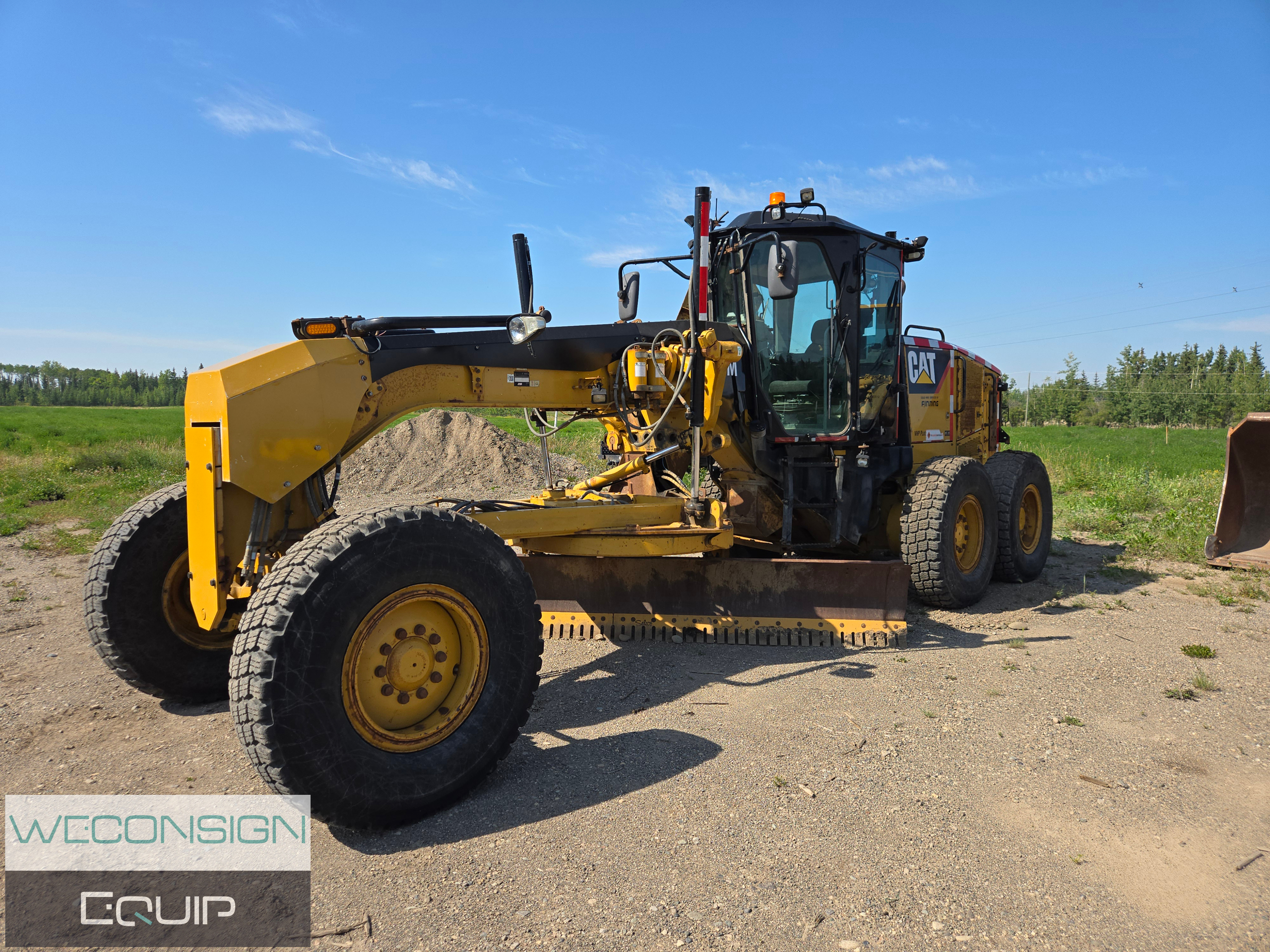 Used 2014 CAT 140M Grader
