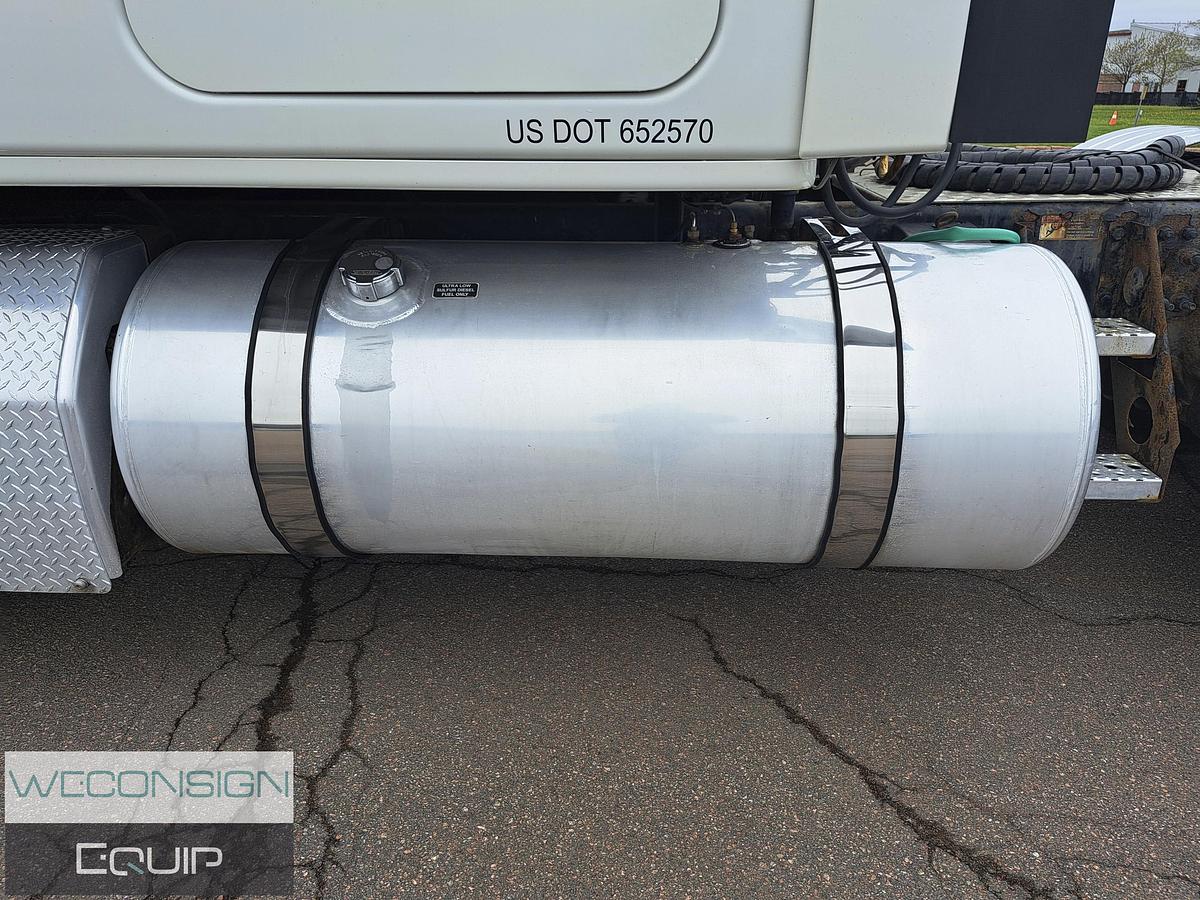 Used 2020 Freightliner Cascadia