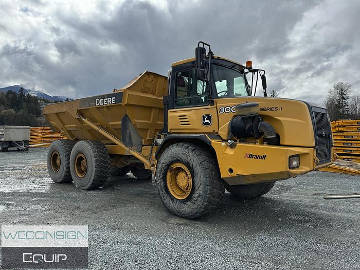 Used 2012 John Deere  300D