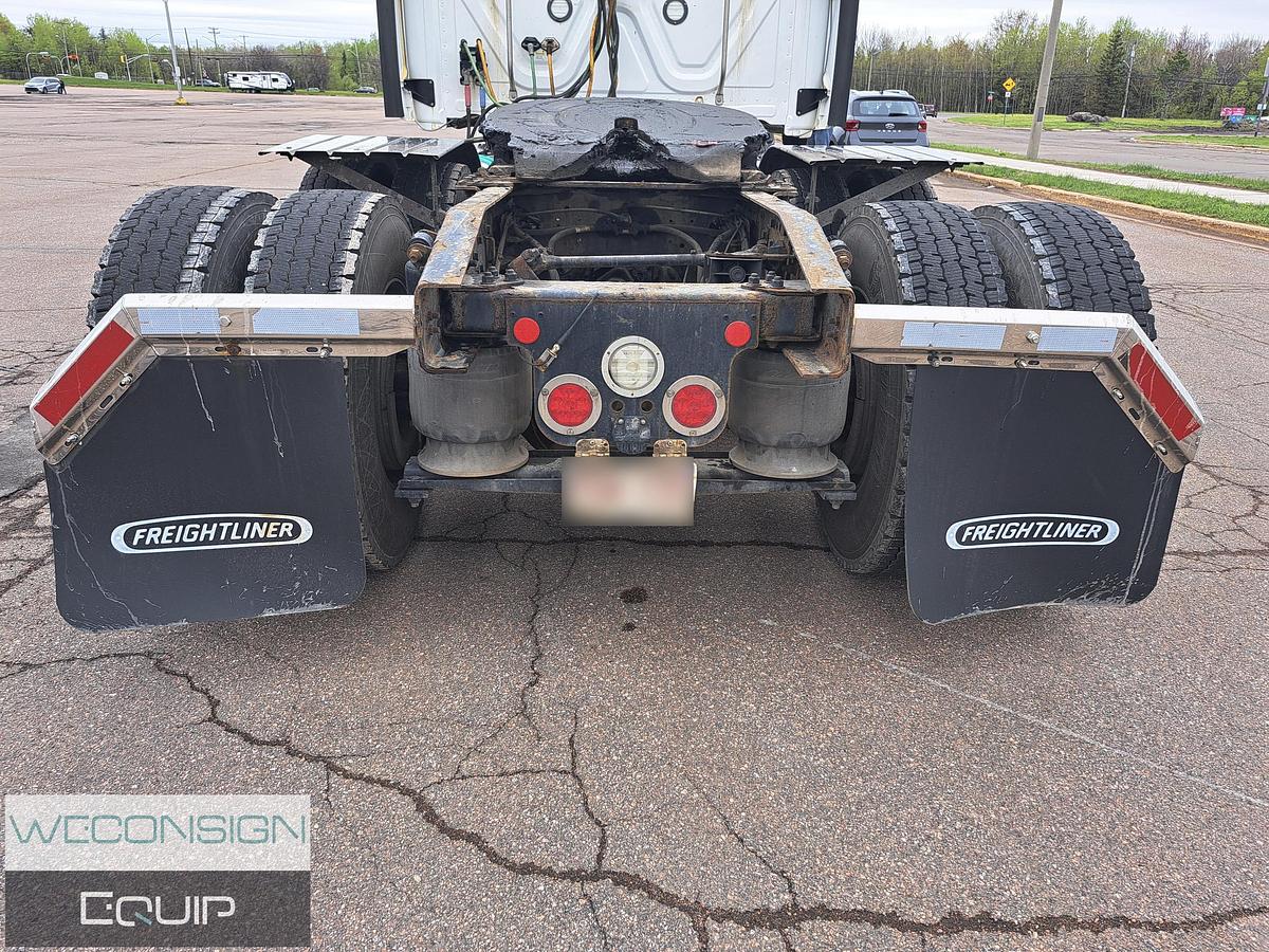 Used 2020 Freightliner Cascadia