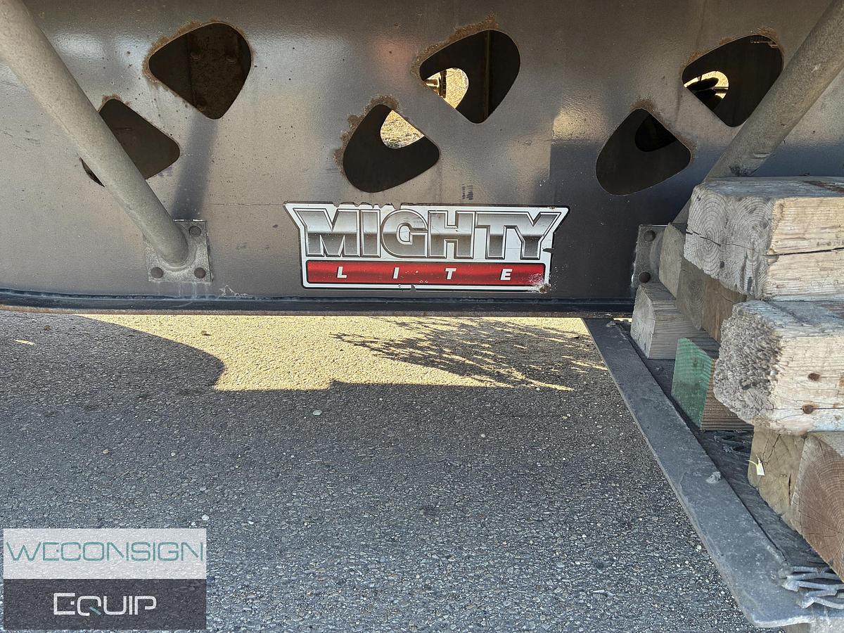 Used 2010 Doepker DC13665-S Step Deck Trailer