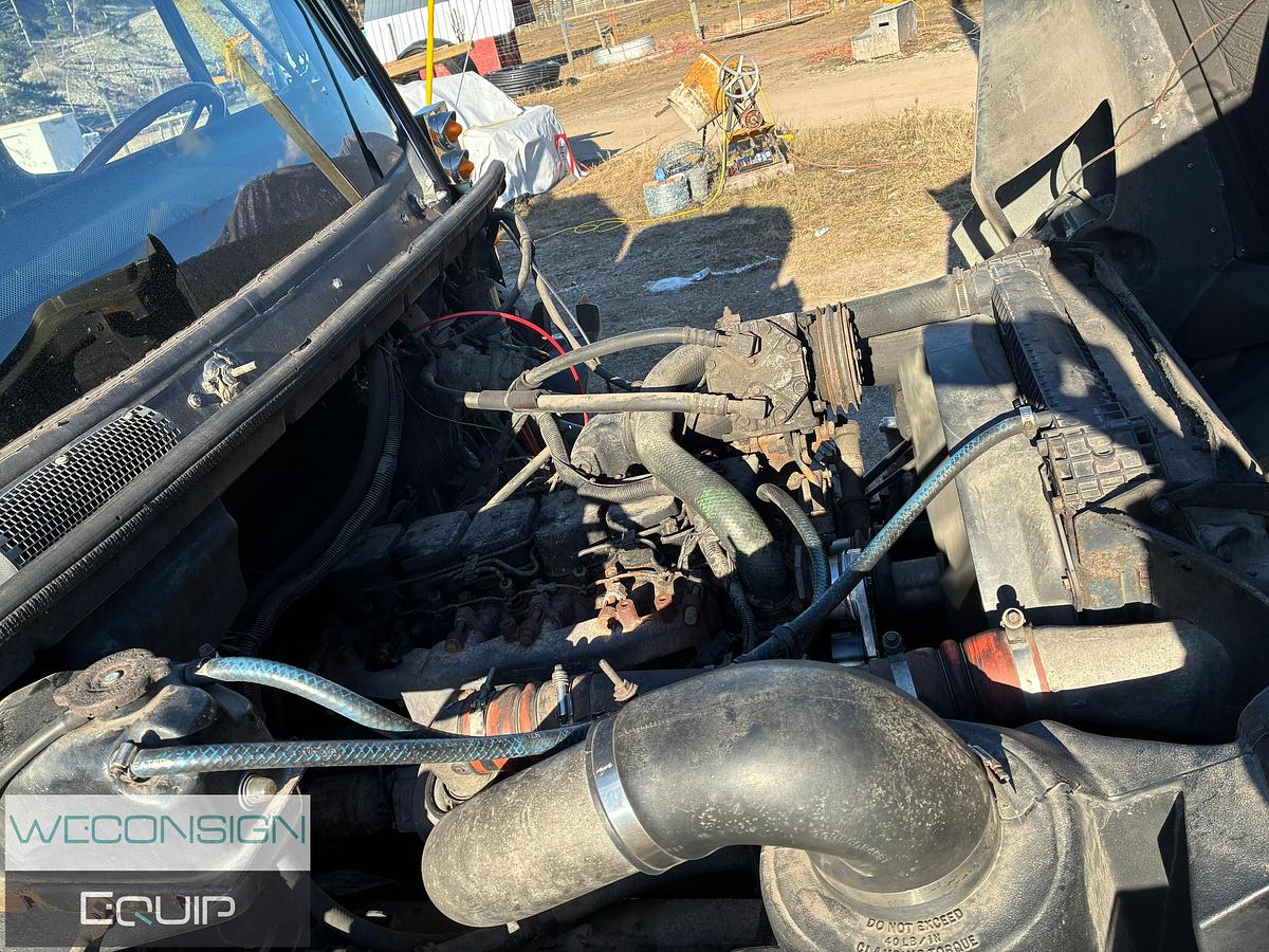 Used 1995 Freightliner FL106