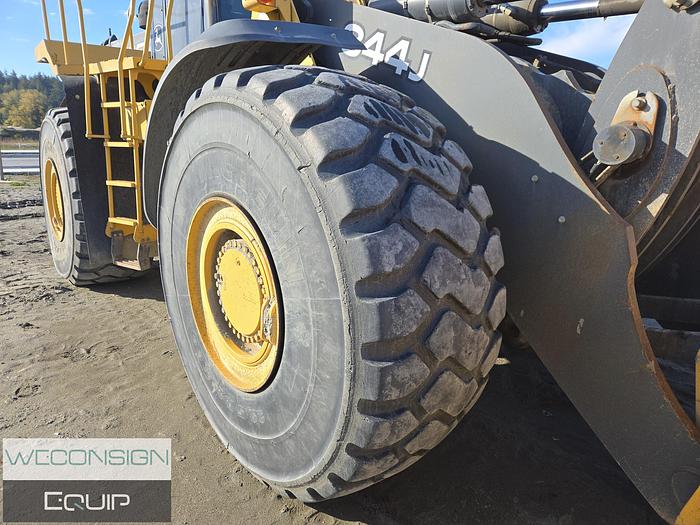 Used 2007 John Deere 844J Wheel-Loader