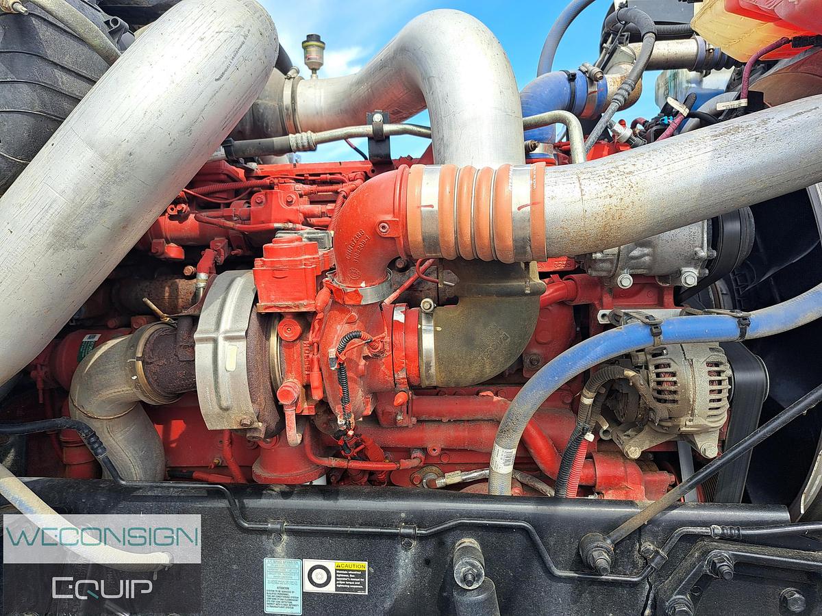 Used 2025 Peterbilt 589