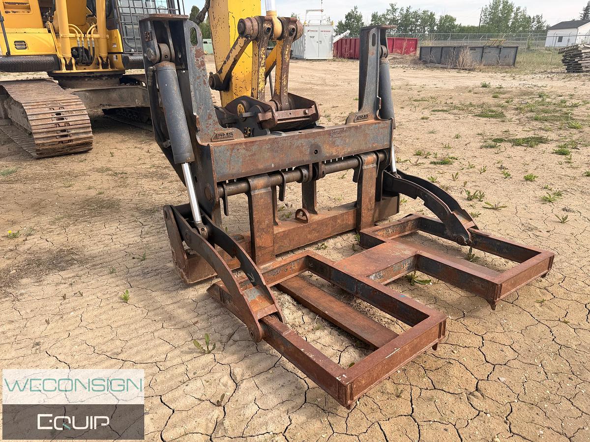 Used Komatsu PC170LC-10 Excavator