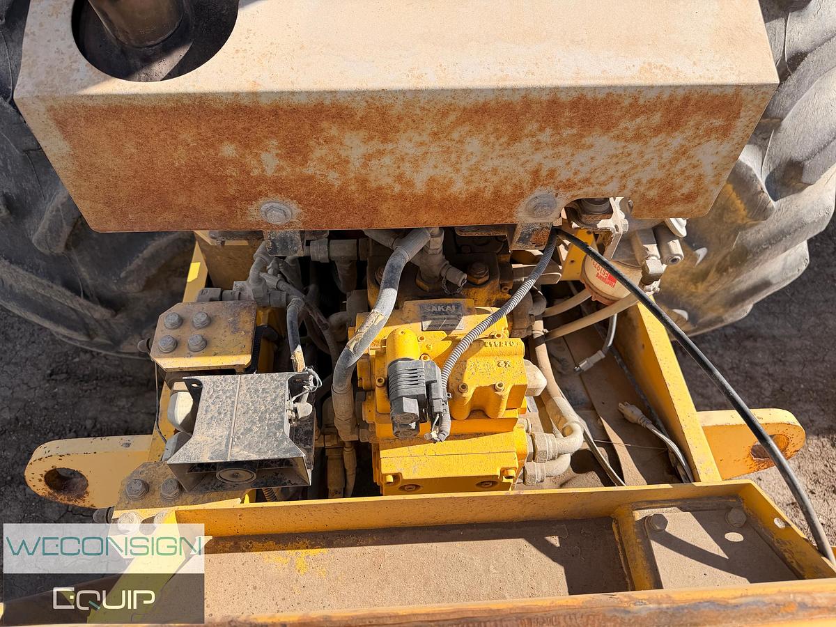 Used 2014 Sakai SV540T 84" Compactor
