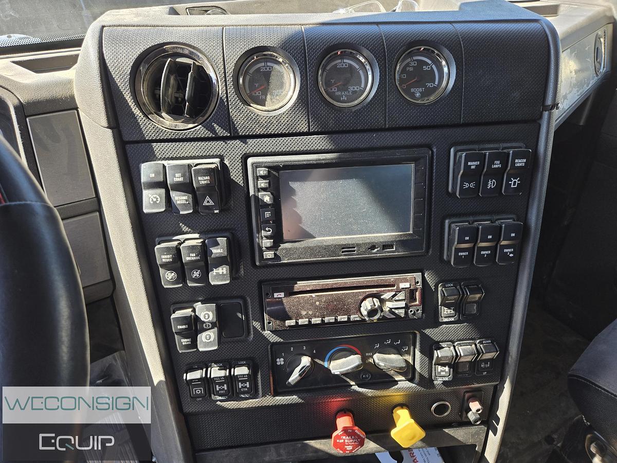 Used 2015 CAT Hydro Excavator