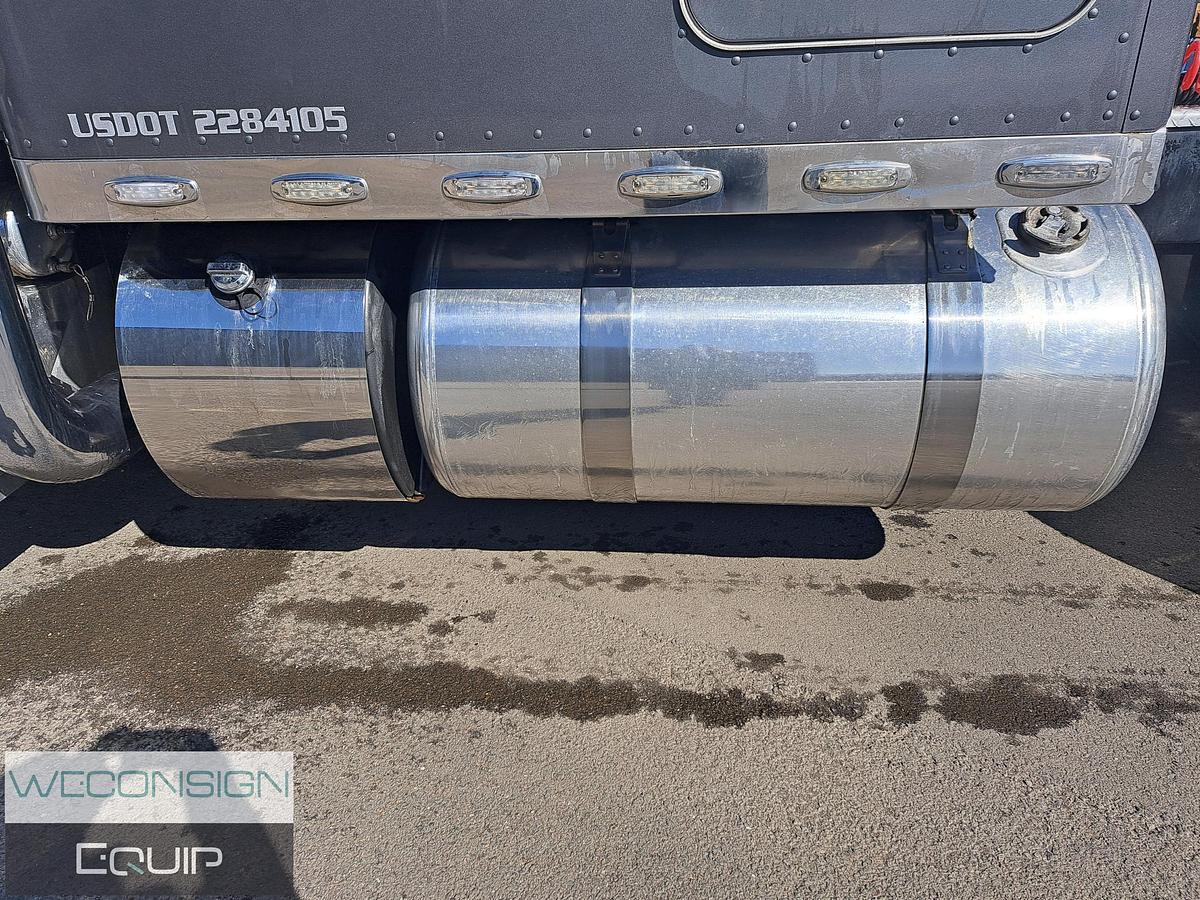 Used 2022 Peterbilt 389 Sleeper Truck Tractor