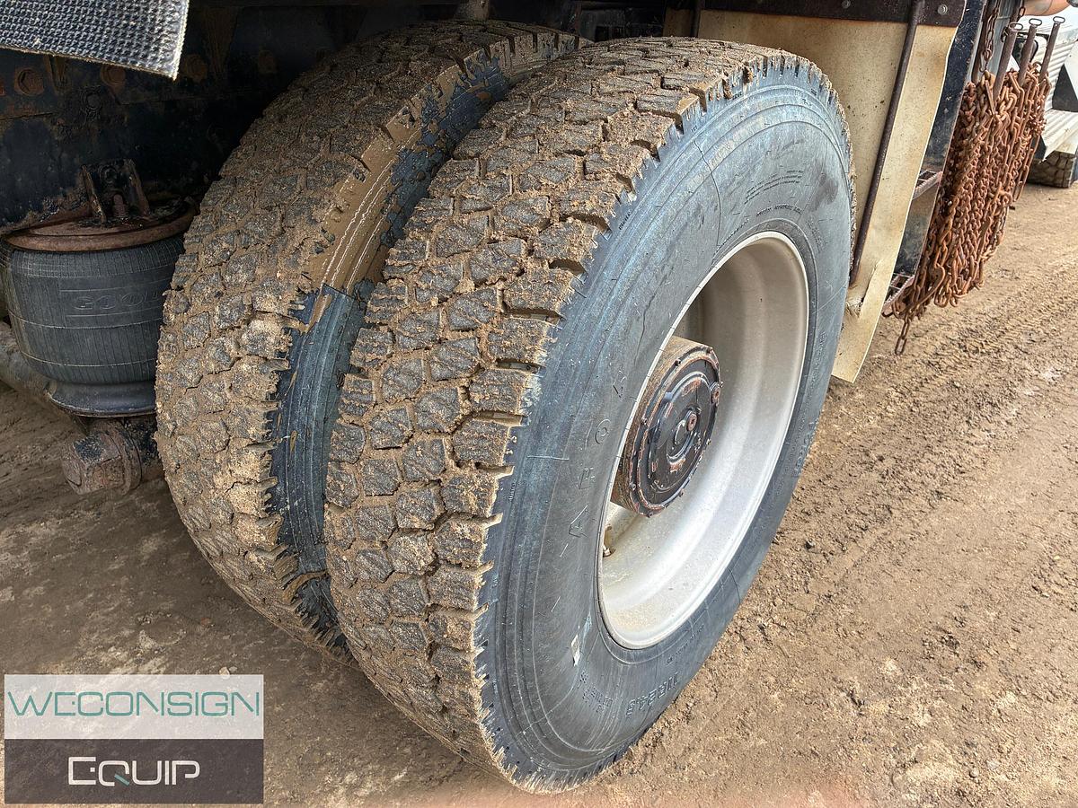 Used 2014 Kenworth C500 Winch Truck