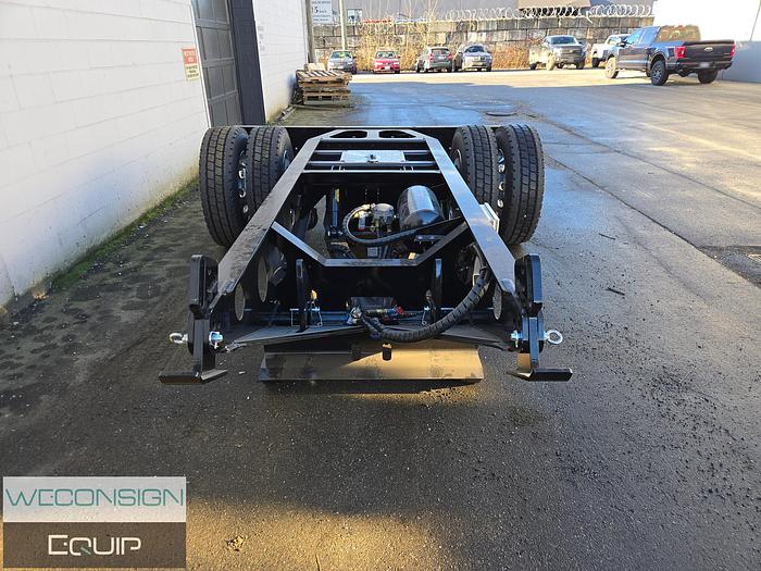 2025 Pacesetter Single Axle 3.78M Fish Mouth Booster