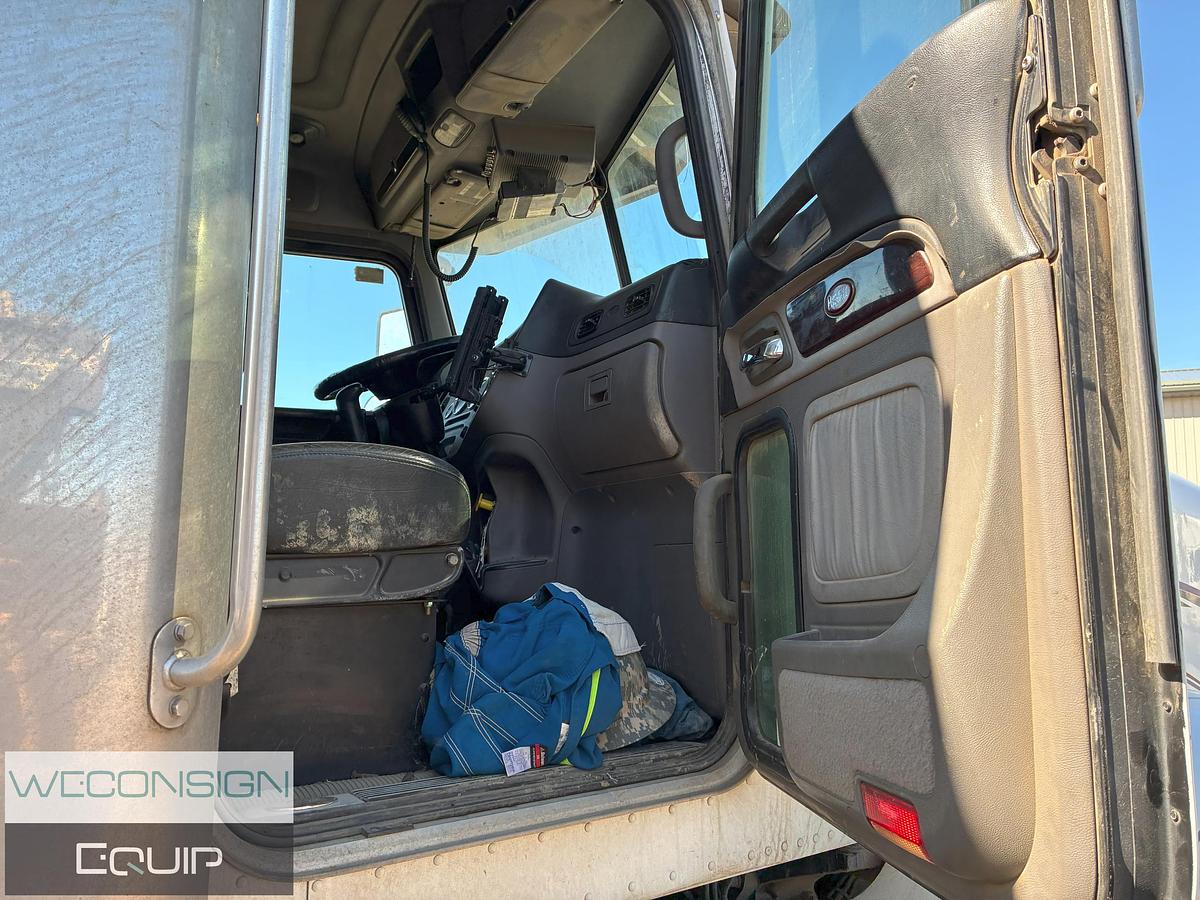 Used 2015 Peterbilt 379