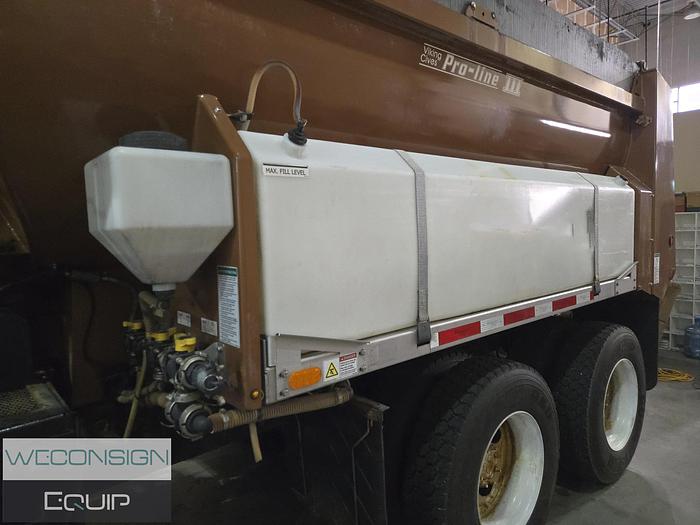 Used 2016 International 7400SBA Sander/ Dump Truck