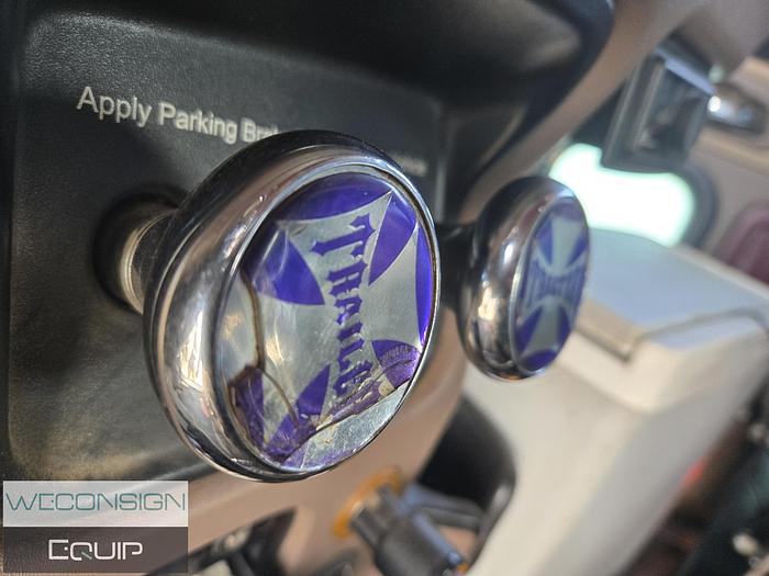 Used 2013 Peterbilt 367 Sleeper Winch Truck