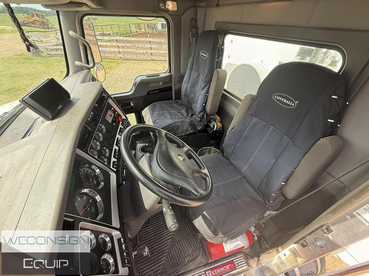 Used 2019 Kenworth T800 Air Vac