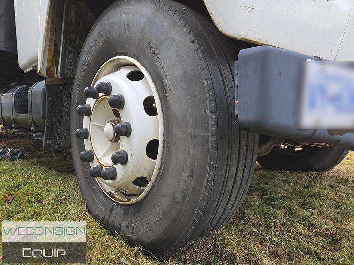 Used 1996 Mack CS200P Single Axle Boom/ Crane Truck