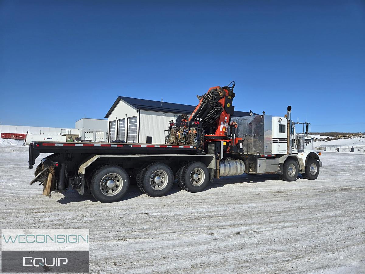 Used 2014 Peterbilt 367 Tan Tri 30 Ton Knuckle Boom Truck