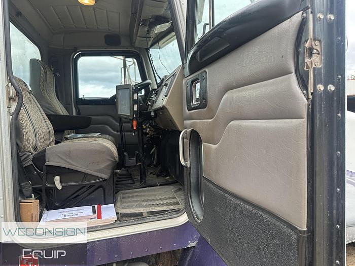 Used 2005 Peterbilt 330 Steam/Pressure Truck