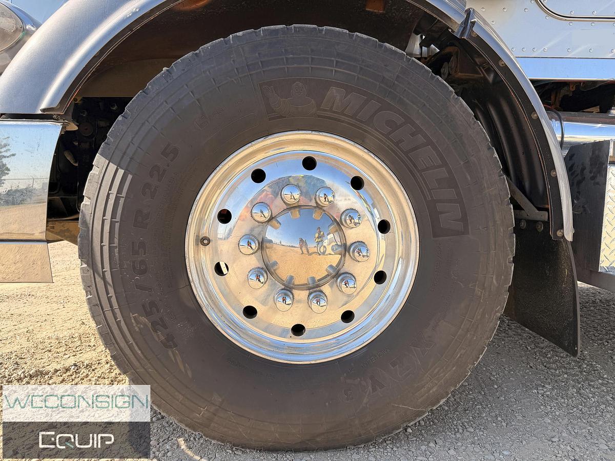 Used 2021 Peterbilt 367 Winch Truck