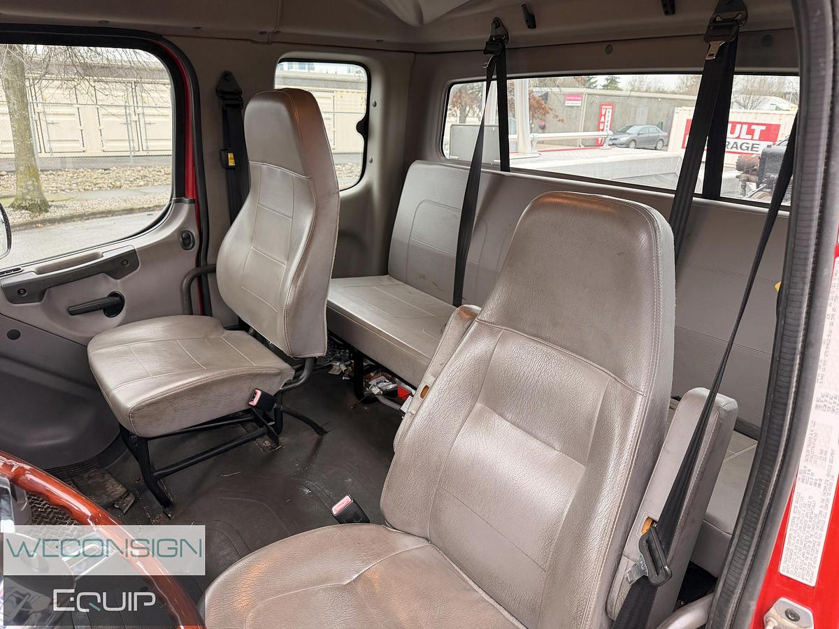 Used 2014 Freightliner M2106 Tow Truck/ Wrecker Truck