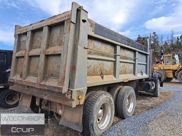 Used 1991 Freightliner FL120