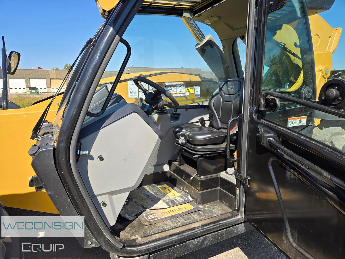Used 2023 CAT TL1055