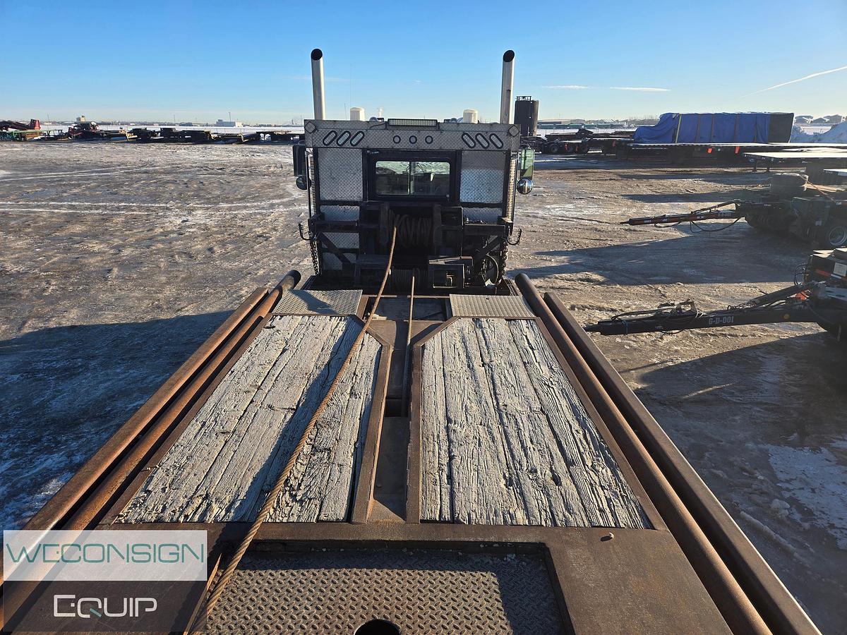 Used 2006 Kenworth C500B Bed Truck