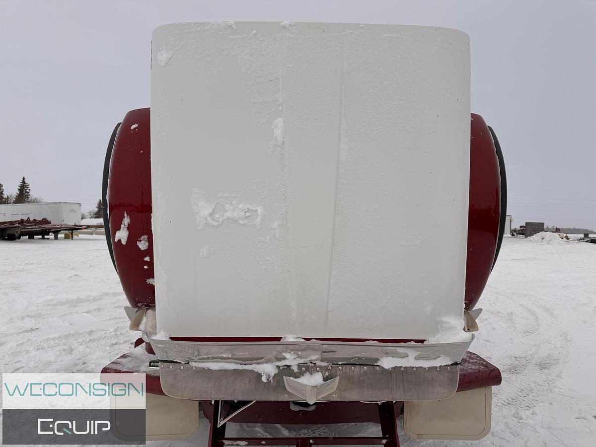 Used 2016 Peterbilt 367 Tri Drive Winch Truck