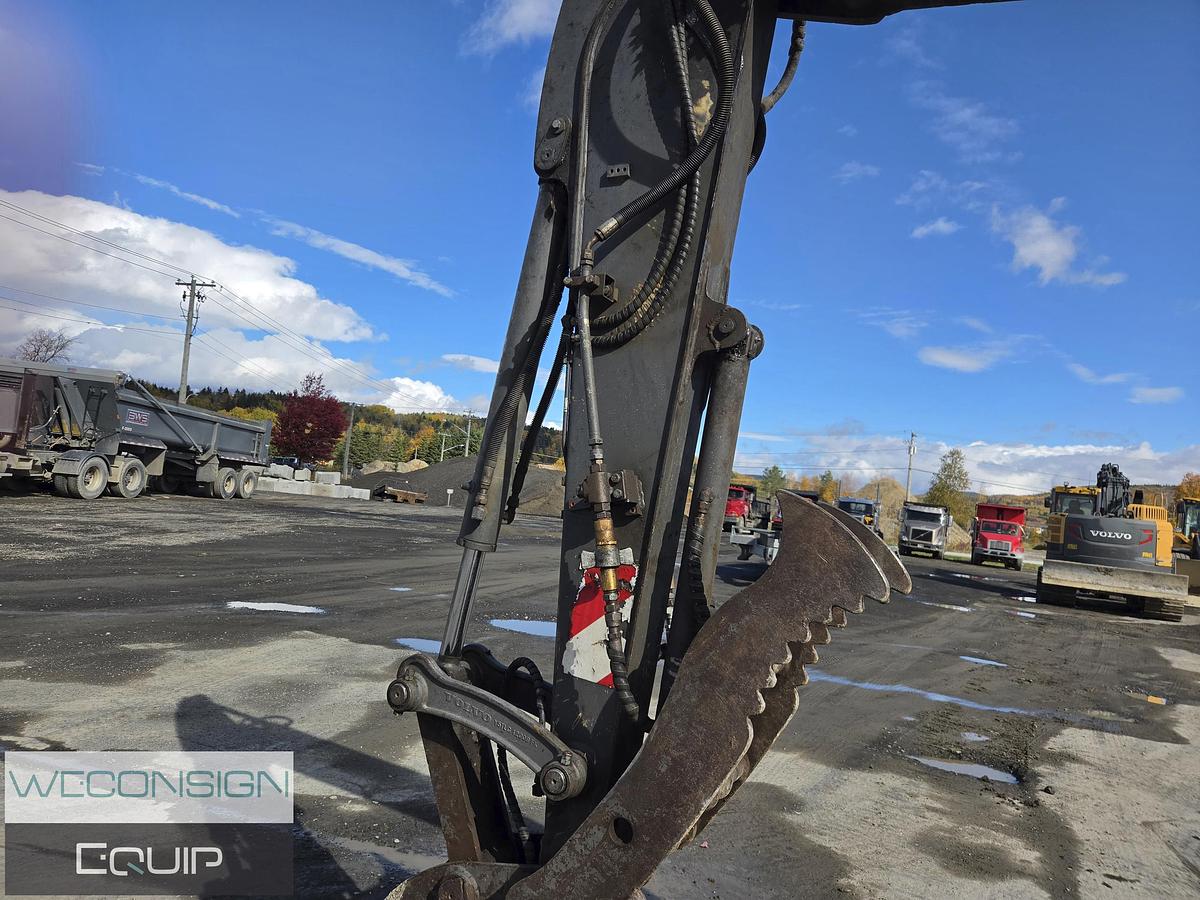 Used 2016 Volvo EXR58D Excavator