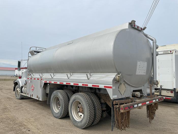 Used 1996 Kenworth T800 Pressure / Fuel Steam/Pressure Truck