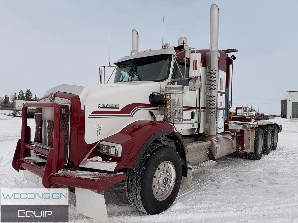 Used 2011 Kenworth T800 Tri Drive Texas Bed Truck