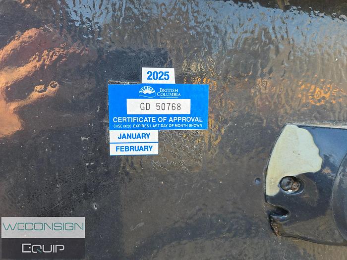 Used 2000 K-Line Tandem Axle Jeep