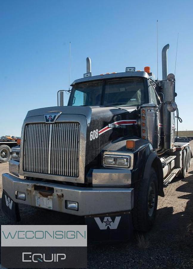 Used 2006 Western Star 4900SA Winch Truck