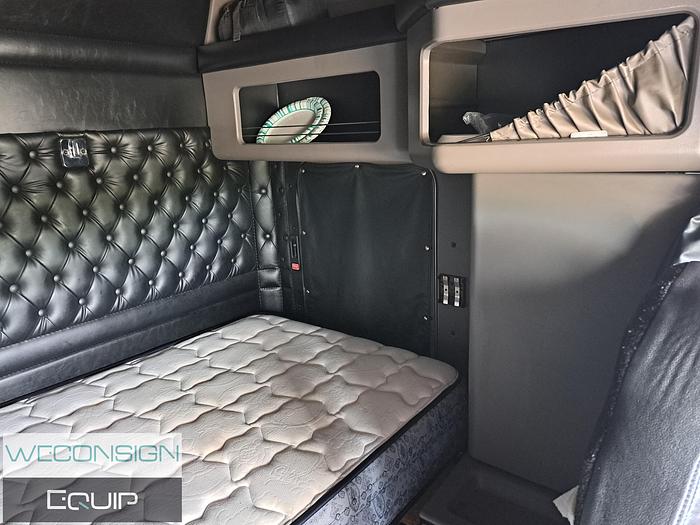 Used 2017 Kenworth W900L