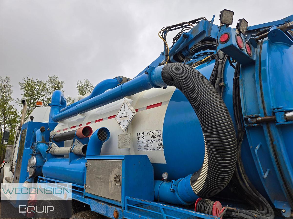 Used 2011 Western Star 4900 Tri-Drive DOT Hydrovac