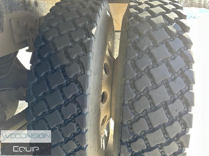 Used 2014 Freightliner Coronado 122SD - #02034