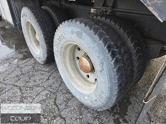 Used 2020 Peterbilt 348 TA Water Truck