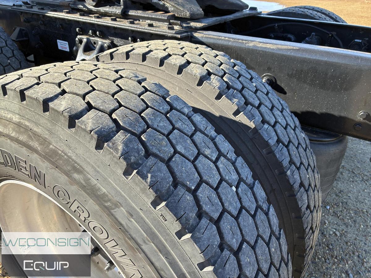 Used 2020 Kenworth T680 Sleeper Truck Tractor