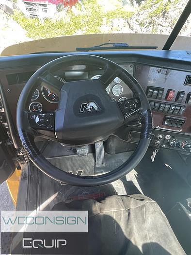 Used 2019 Western Star 5700XE DC Day Cab Truck Tractor