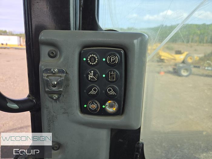 Used 2015 CAT 545D Forestry Skidder