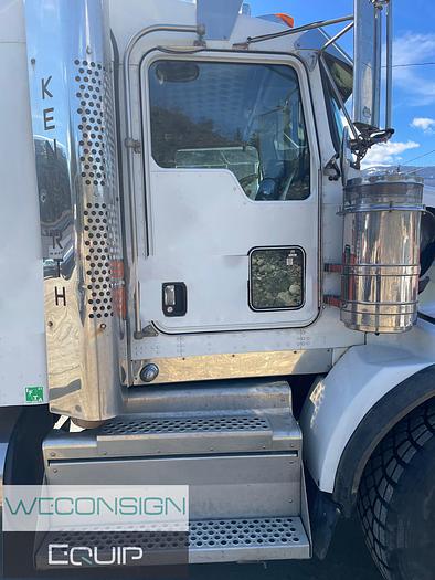 Used 2020 Kenworth T800 Heavy Haul Truck Tractor