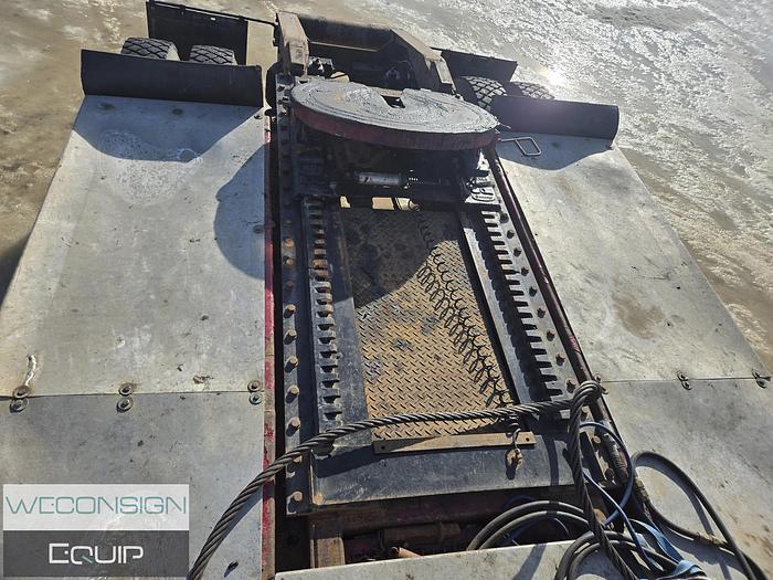 Used 2013 Peterbilt 367 Sleeper Winch Truck