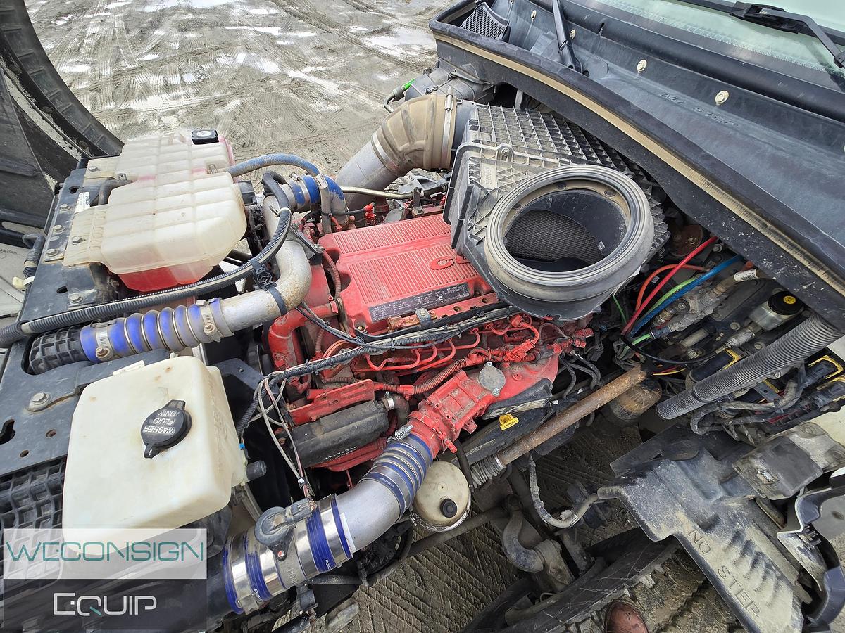 Used 2020 Peterbilt 567 Tri Drive Hydro Excavator