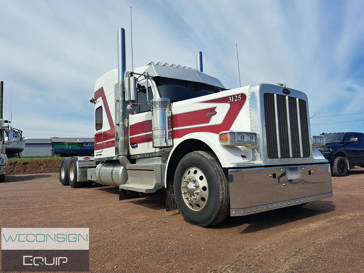 Used 2025 Peterbilt 589