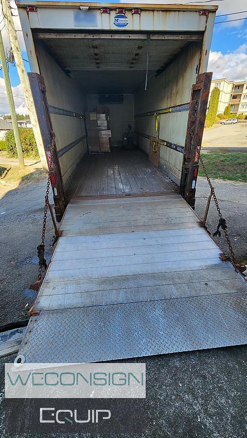 Used 2013 Kenworth T370