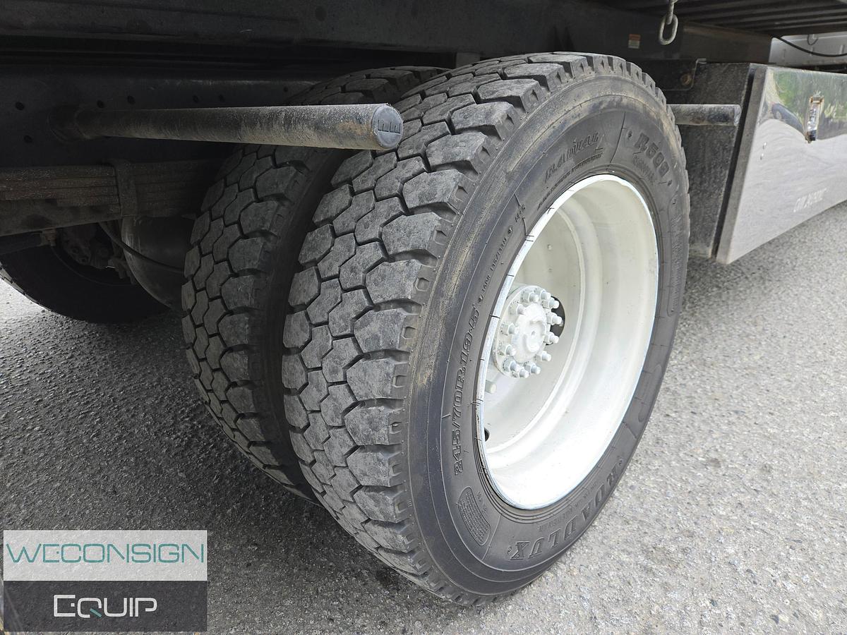 Used 2013 Hino Single Axle Rollback / Tow Truck
