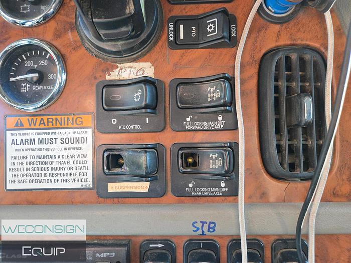 Used 2009 Peterbilt 367 TA Dump Truck