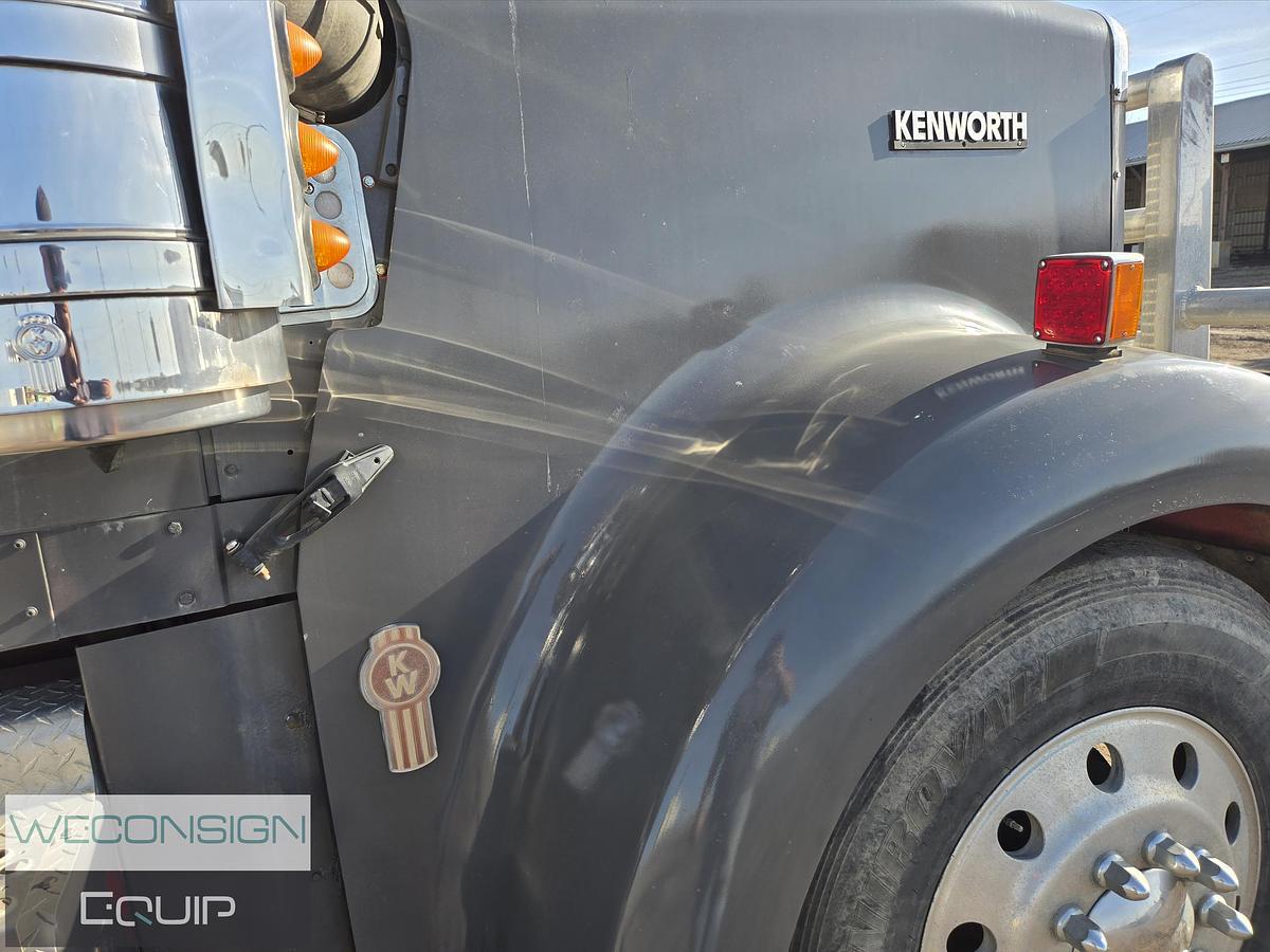 Used 2000 Kenworth W900B