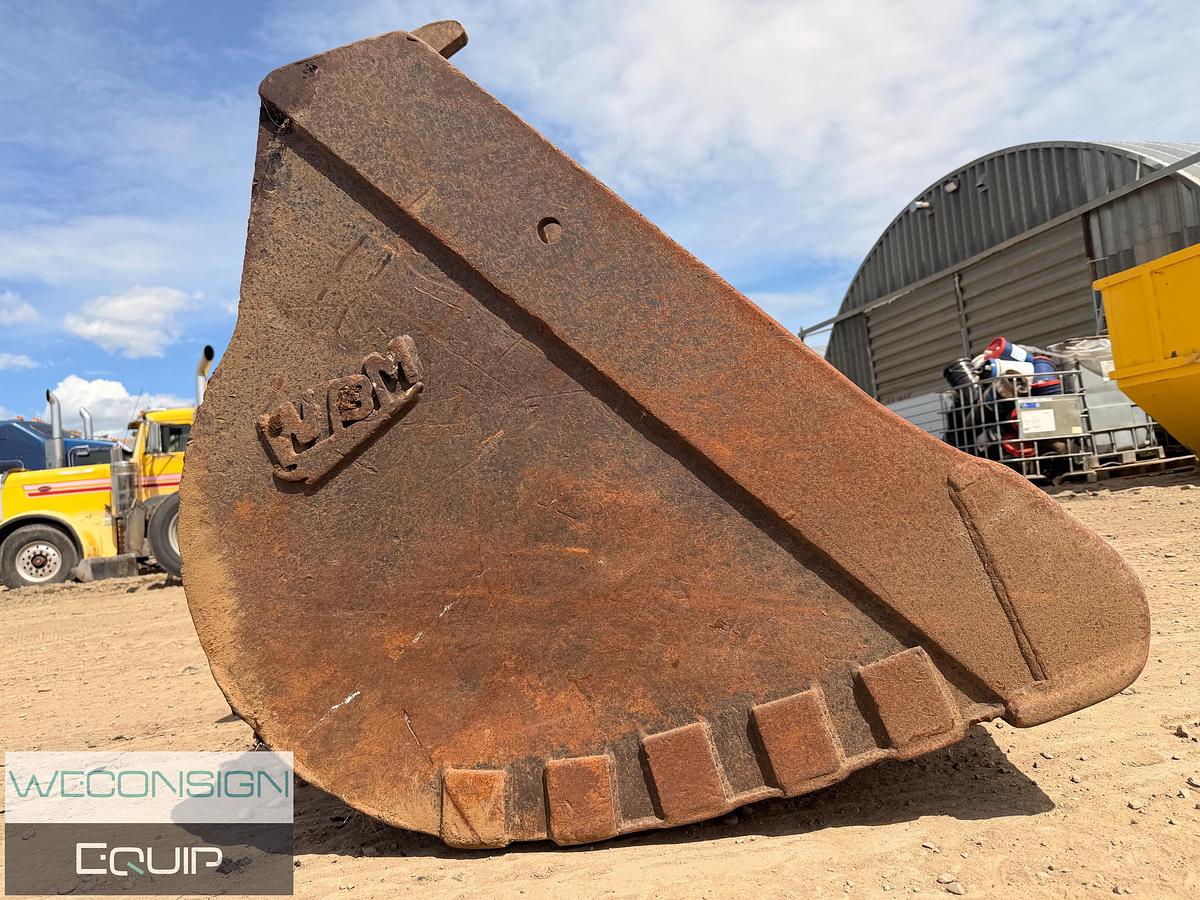 Used WBM Clean Up Bucket